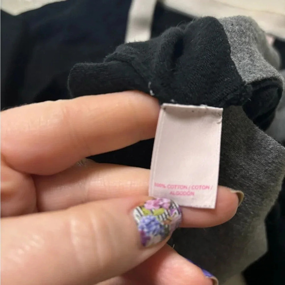 Victoria's Secret Button Up Light Cardigan Black, Grey, & White Size Small - Picture 6 of 6